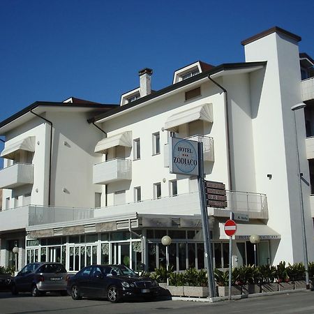 Hotel Zodiaco Lido di Jesolo Eksteriør billede