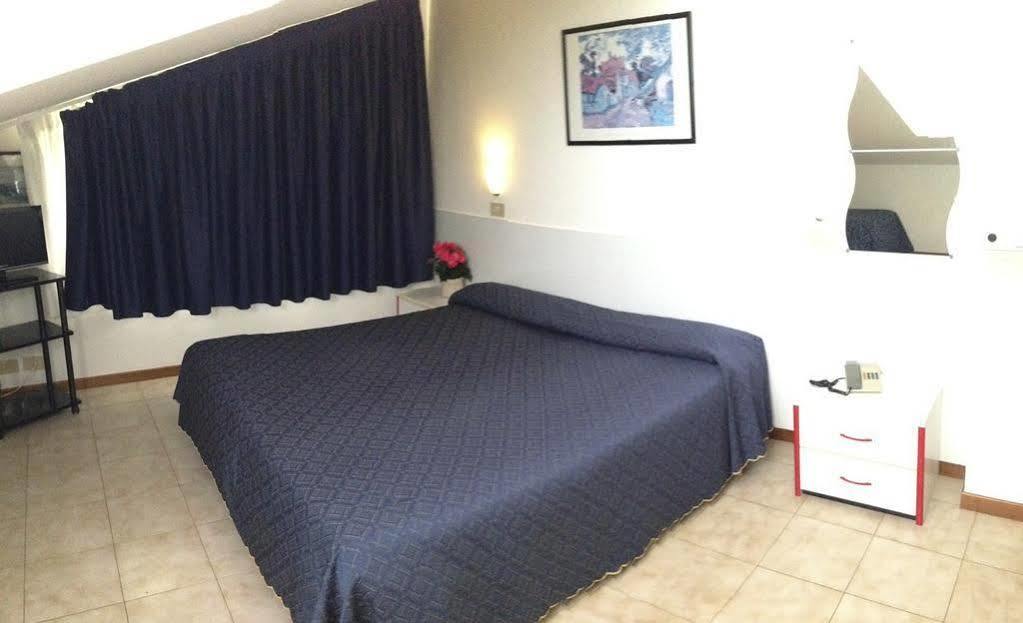 Hotel Zodiaco Lido di Jesolo Eksteriør billede