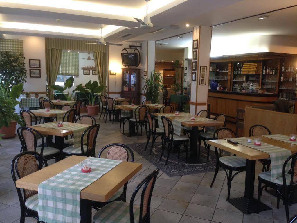 Hotel Zodiaco Lido di Jesolo Eksteriør billede